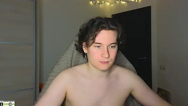 MoreRealAlex online show from 09-28-25, 11:21