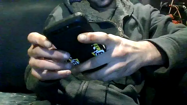 robeaulieu02 online show from 11-17-25, 02:17