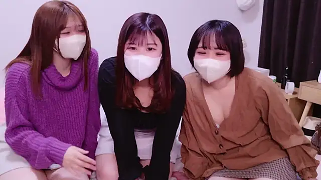 ManaMi-maru online show from 03-17-25, 11:21