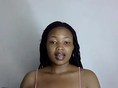 Snapshot of Q_amor2 chatting on 01-23-25, 10:01 Q amor2 online show from 01-23-25, 10:01