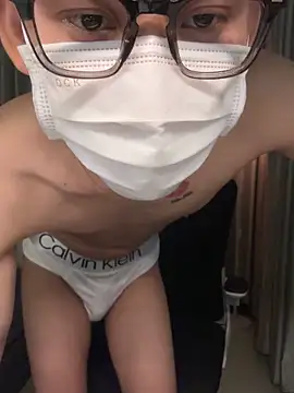 Snapshot of MinhTuanLive chatting on 02-05-26, 05:39 MinhTuanLive online show from 02-05-26, 05:39