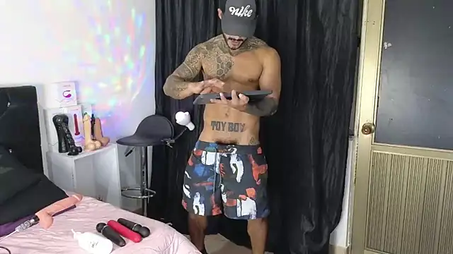 john cartter1 online show from 03-13-25, 05:18