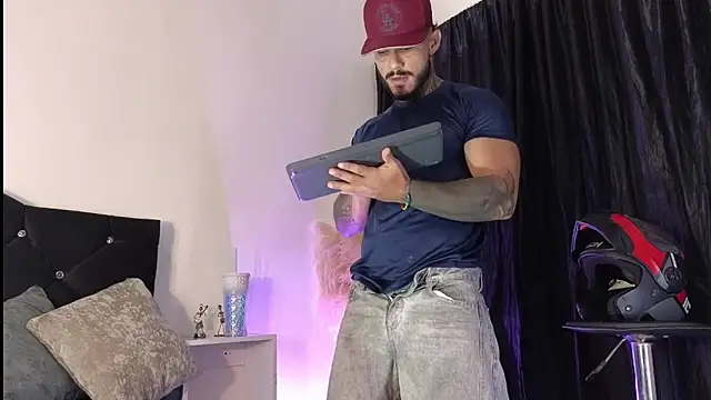 john cartter1 online show from 11-12-25, 11:32