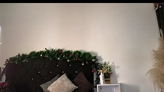 john cartter1 online show from 12-05-25, 11:08