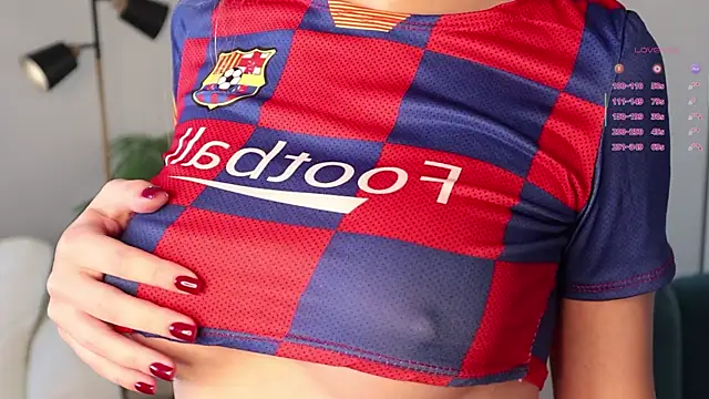 Sandy-the-Squirrel online show from 10-21-25, 07:42