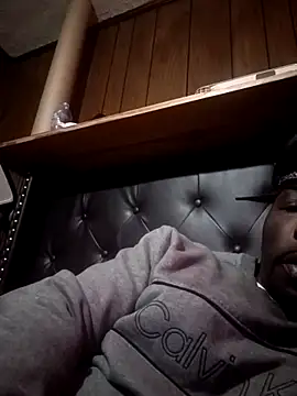 Chocolatewonderboy online show from 02-26-26, 03:49