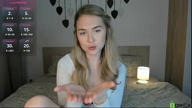 TheVanessaMaes online show from 10-28-25, 11:07