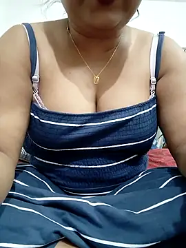 Nancy-22 online show from 03-13-26, 12:45