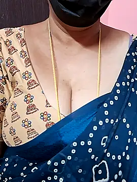 ananya956 online show from 09-30-25, 03:50