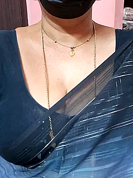 ananya956 online show from 11-28-25, 10:45