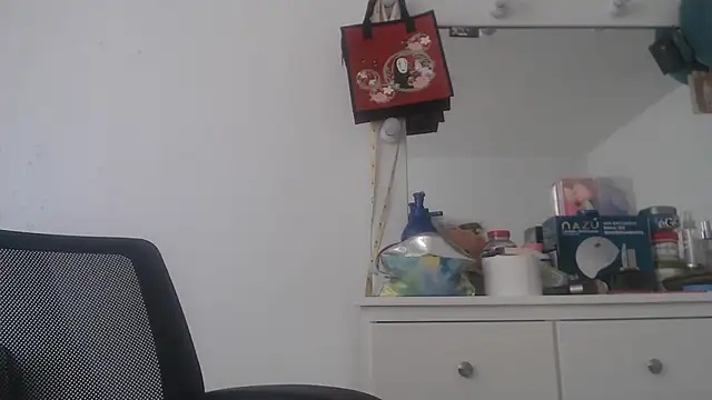 Snapshot of naughthyany16 chatting on 03-21-25, 09:12 naughthyany16 online show from 03-21-25, 09:12