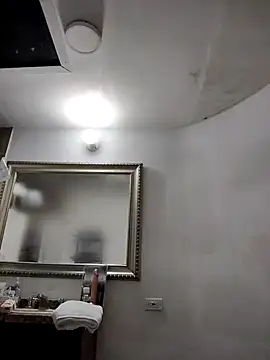 Snapshot of Ramona_Flower chatting on 12-09-24, 11:15 Ramona Flower online show from 12-09-24, 11:15