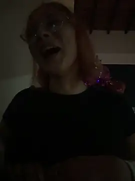 Snapshot of Ramona_Flower chatting on 01-04-25, 06:09 Ramona Flower online show from 01-04-25, 06:09