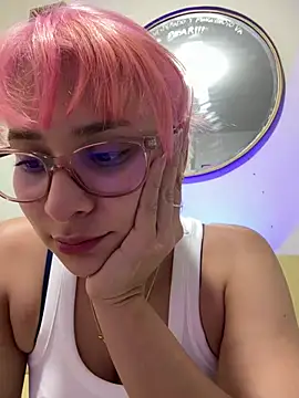 Snapshot of Ramona_Flower chatting on 02-04-25, 02:07 Ramona Flower online show from 02-04-25, 02:07