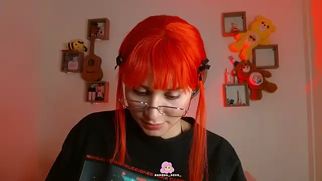 Snapshot of Ramona_Flower chatting on 03-20-25, 01:02 Ramona Flower online show from 03-20-25, 01:02