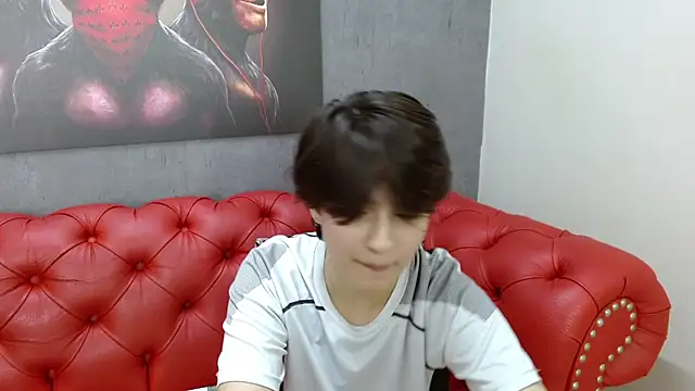 Snapshot of Bryce_Evans chatting on 11-11-25, 03:12 Bryce Evans online show from 11-11-25, 03:12