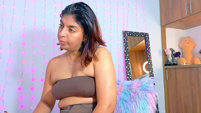 Snapshot of im_anna_ chatting on 01-13-26, 09:31 im anna online show from 01-13-26, 09:31