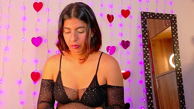 Snapshot of im_anna_ chatting on 02-25-26, 01:04 im anna online show from 02-25-26, 01:04