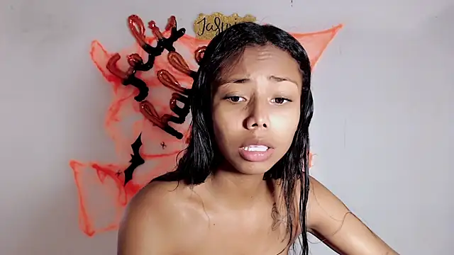 jasmin brunette  online show from 10-09-25, 12:58