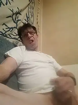 Snapshot of felice66 chatting on 02-25-25, 04:35 felice66 online show from 02-25-25, 04:35