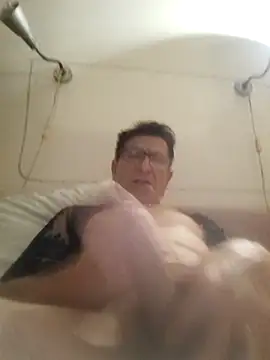 Snapshot of felice66 chatting on 10-25-25, 10:48 felice66 online show from 10-25-25, 10:48