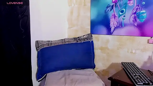 Snapshot of Lauren_Hills069 chatting on 02-25-26, 12:31 Lauren Hills069 online show from 02-25-26, 12:31