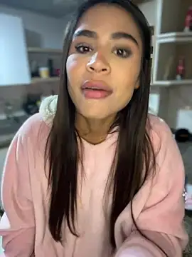 HaileyBaldwin online show from 01-23-25, 05:35