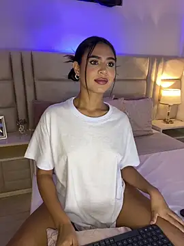 HaileyBaldwin online show from 02-06-25, 09:28