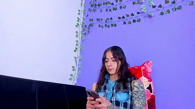 Snapshot of scarlet-jonesx chatting on 03-09-25, 12:31 scarlet-jonesx online show from 03-09-25, 12:31