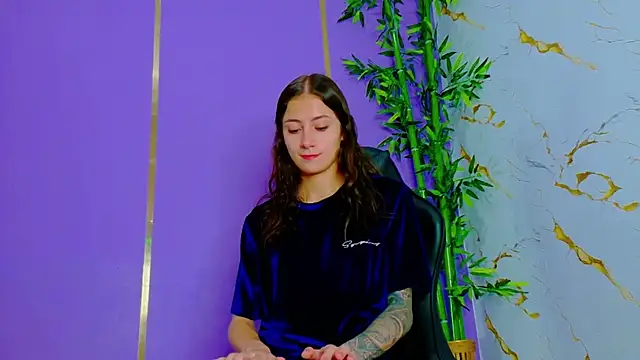 Snapshot of scarlet-jonesx chatting on 10-07-25, 08:22 scarlet-jonesx online show from 10-07-25, 08:22