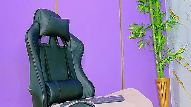 scarlet-jonesx online show from 11-04-25, 02:54