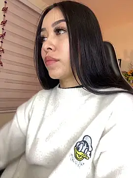 Starliee   online show from 02-11-25, 11:33