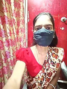 Snapshot of Joshna-Sexy chatting on 12-21-24, 01:10 Joshna-Sexy online show from 12-21-24, 01:10