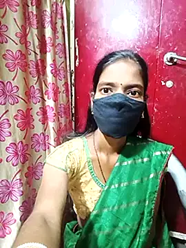 Snapshot of Joshna-Sexy chatting on 12-22-24, 12:16 Joshna-Sexy online show from 12-22-24, 12:16