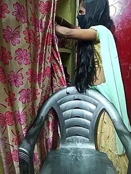 Snapshot of Joshna-Sexy chatting on 01-21-25, 04:27 Joshna-Sexy online show from 01-21-25, 04:27