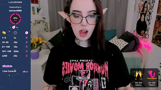 Dixi Pixi  online show from 02-21-25, 05:46