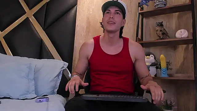 Karimferrer online show from 03-23-26, 03:10