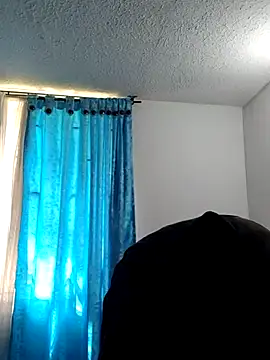 Snapshot of LisbethMoore_ chatting on 03-15-25, 04:10 LisbethMoore  online show from 03-15-25, 04:10