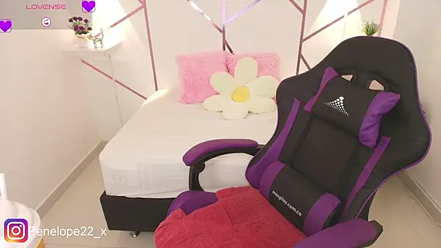 penelope22x  online show from 02-06-25, 03:37