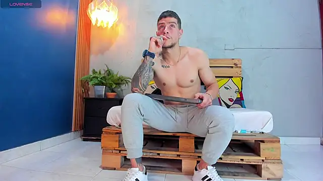 french sexx online show from 01-18-25, 01:19