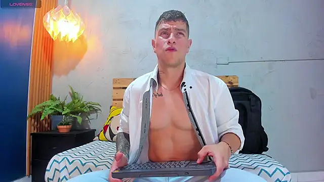 french sexx online show from 02-15-25, 01:21