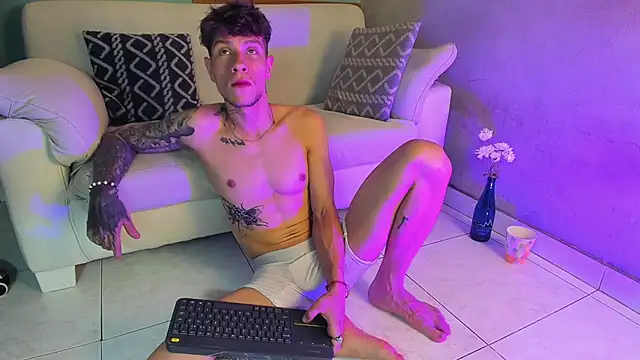 french sexx online show from 12-16-25, 05:23