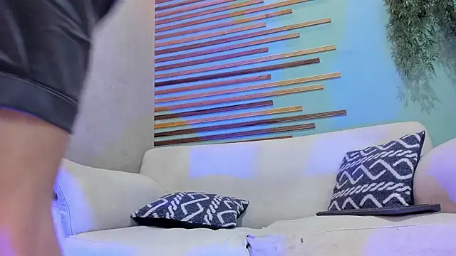 french sexx online show from 02-19-26, 07:10