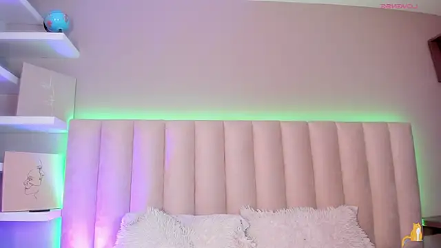 Sally  Walker online show from 10-10-25, 03:38