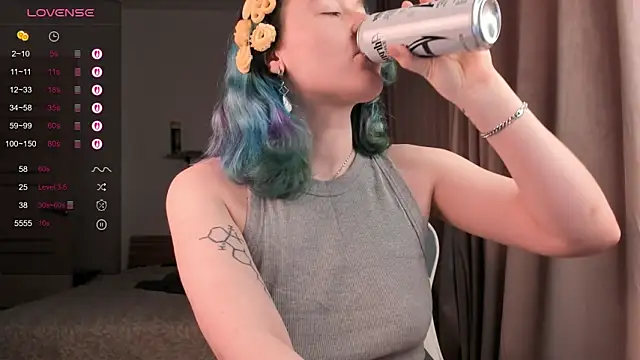 alisahug online show from 12-01-25, 10:09