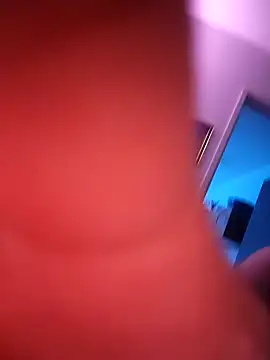 Snapshot of Scottydoesntknow1234 chatting on 02-18-25, 12:17 Scottydoesntknow1234 online show from 02-18-25, 12:17