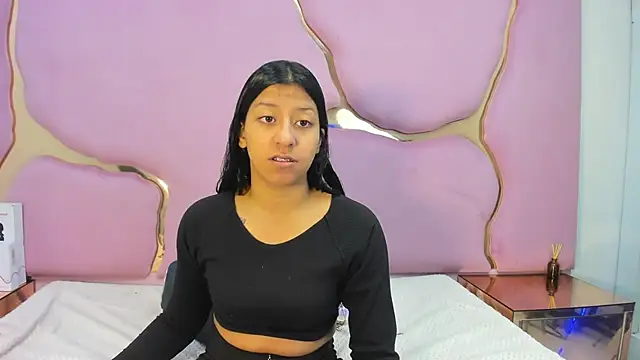 VaneLin18 online show from 11-14-25, 08:29