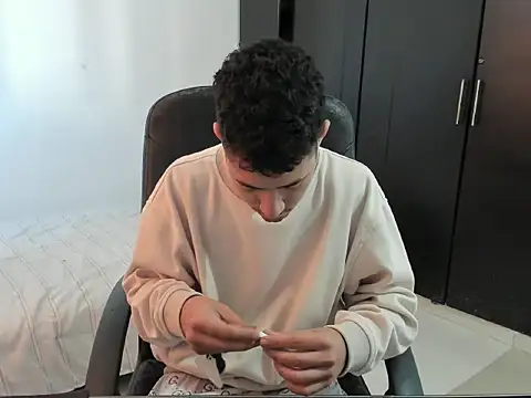 Chandler ken online show from 09-09-25, 12:05