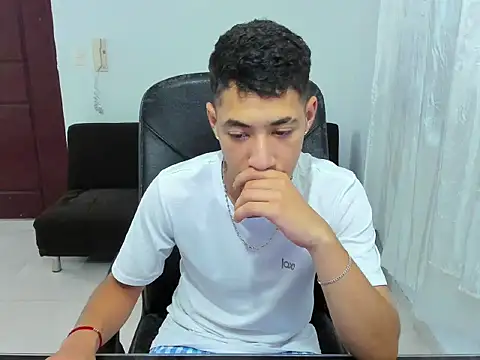 Chandler ken online show from 09-16-25, 01:06