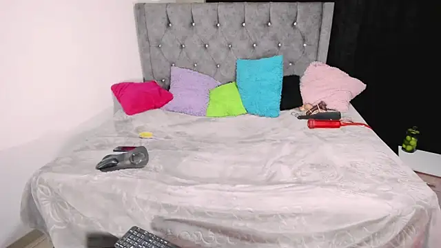 valenthottie online show from 02-26-25, 11:15